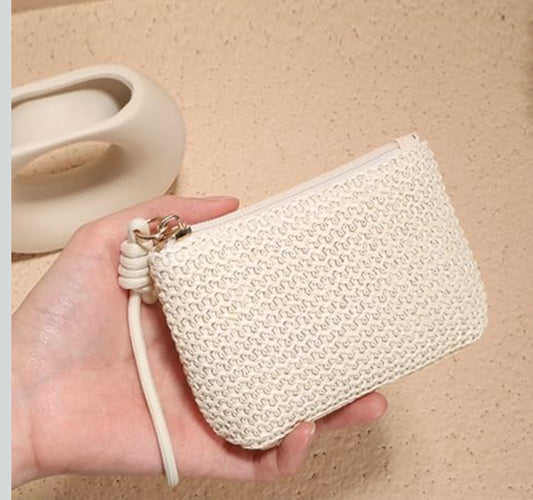 شنطة يد من القش المحبوك للنساء بتصميم بوهيمي أنيق مع محفظة صغيرة للعملات وحامل بطاقات مناسب للنقود والبطاقات